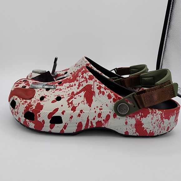 CROCS Friday The 13th Classic Clogs Mens Size 11 Jason Vorhees Shoes NEW in Box - Picture 6 of 14